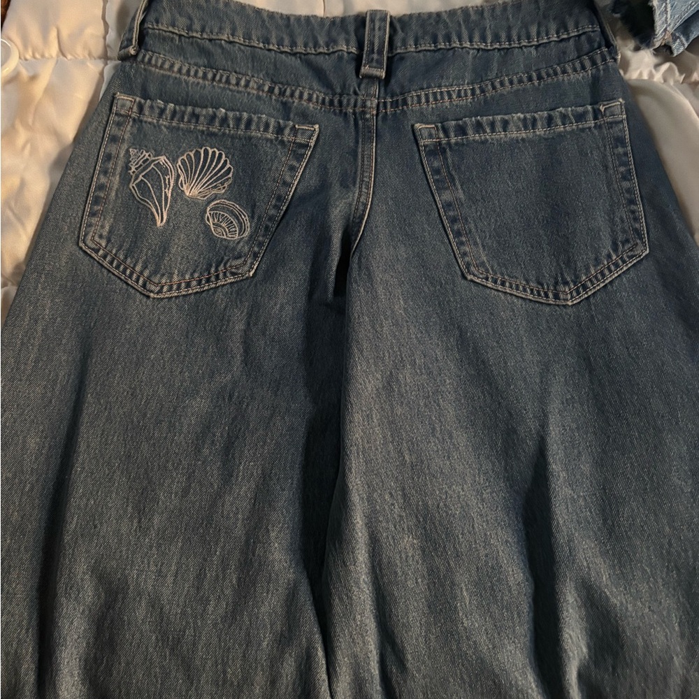 Hollister Blue baggy Jeans with Shell Embroidery